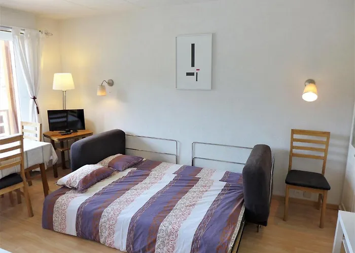 Farinet B 21 By Interhome Daire